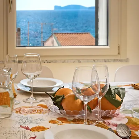 Centro Storico Via Ferret, Vista Mare Alghero
